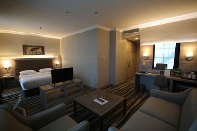 Excellence Inn Hotel