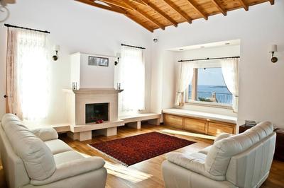 Villa Miras