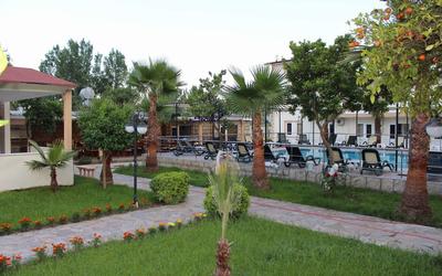 Castle Park Hotel