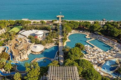 Dobedan World Palace Hotel