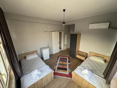 Homes Hotel