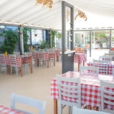 Çeşme Life Otel