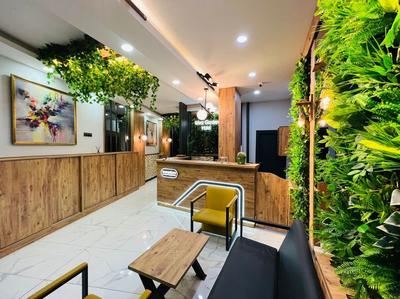 West Garden Hotel