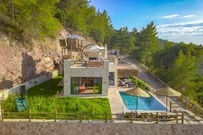 Feli Villas