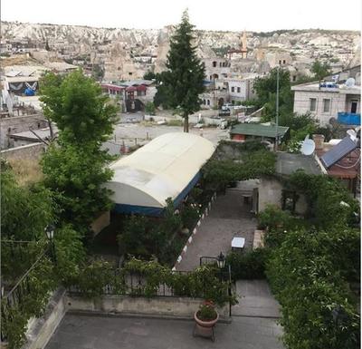 Lalezar Cave Hotel