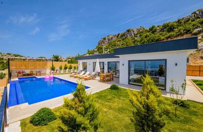 Villa Neco Doğu