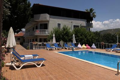 Ferah Hotel