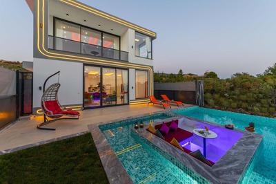 Villa Fariz