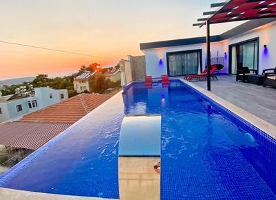 Villa Belly