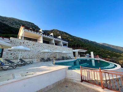 Kaleli Deluxe Homes