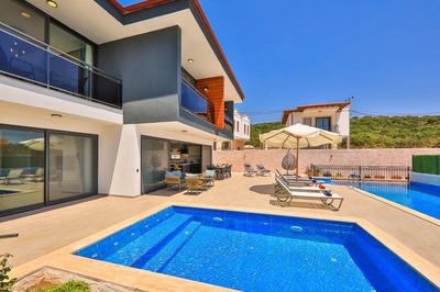 Villa Salkım