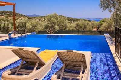 Villa Page