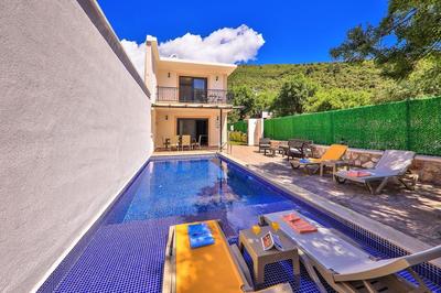 Yigit Villa