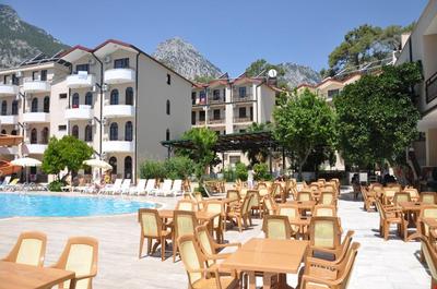 Akasia Resort