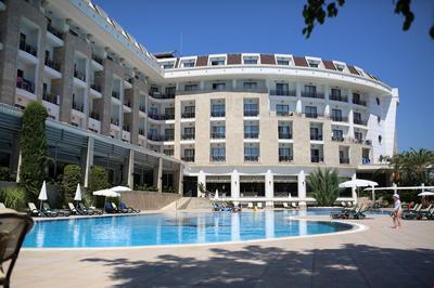 Imperial Sunland Family Resort Hotel
