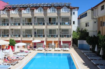 Mr Crane Hotel