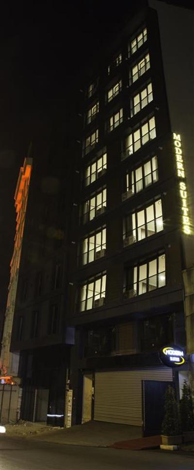 Modern Suites
