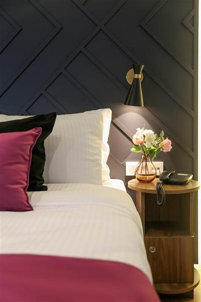 The Roomy Hotel