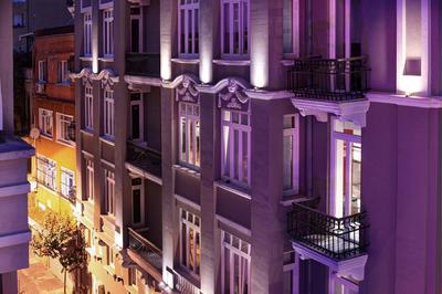 Wabi Hostels