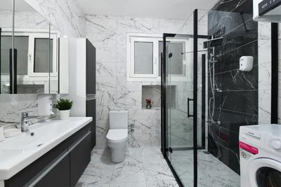 Center Suite 5