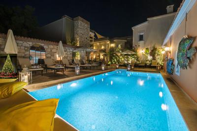 Marge Hotel