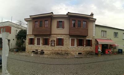 Casa Callinos