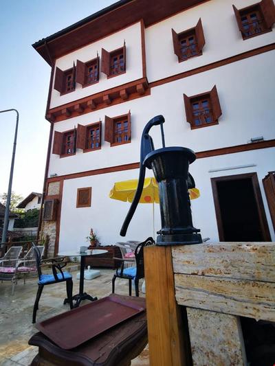 Kolağası Konak