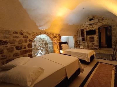 Edo Otel