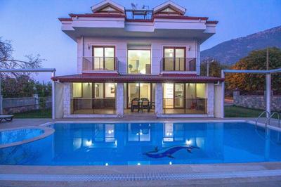 Villa Prestij Makri