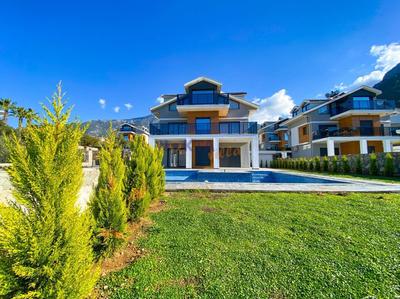 Seden F Villa