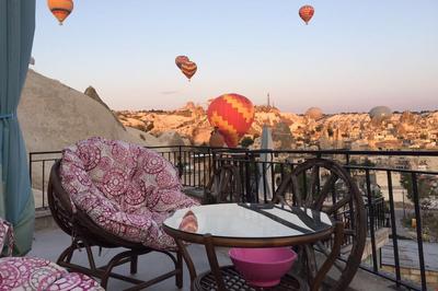 Cave Life Hotel