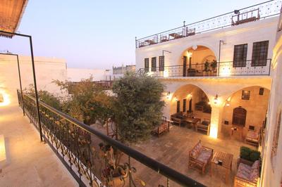 Nahrin Hotel & Art