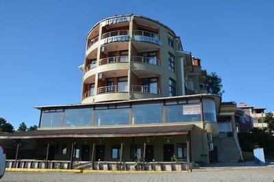 Ariel Hotel