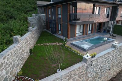 Villa With Pool