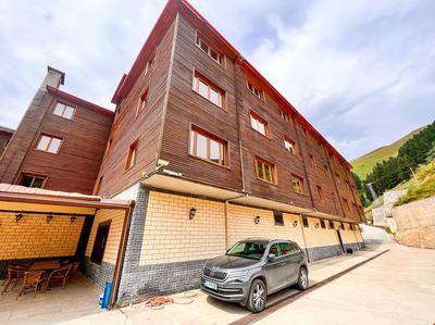 Lahza Hills Resort