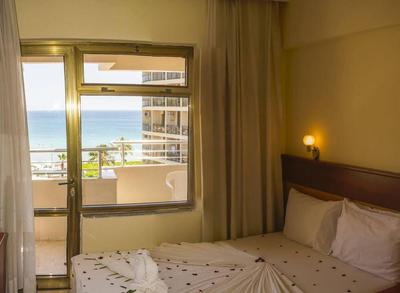 Temple Class Hotel