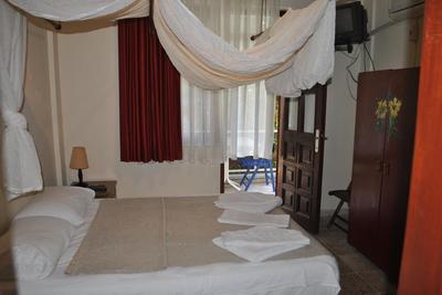 La Luna Pension