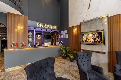 Loyal City Hotel
