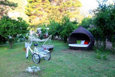 Defne Pension