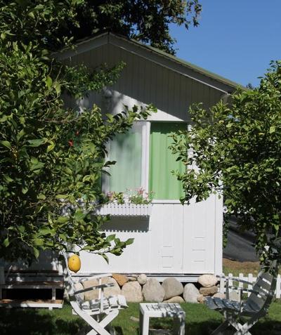 Defne Pension