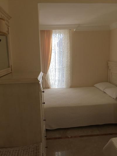 Villa B D
