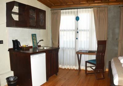 Maria Balat Hotel