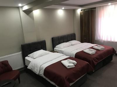 Cnr Hotel