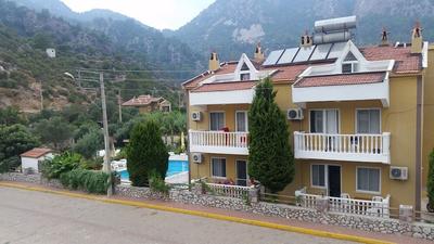 Gokmen Apartments