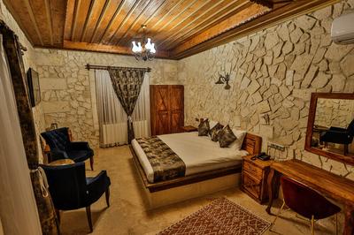 CaveAdocia