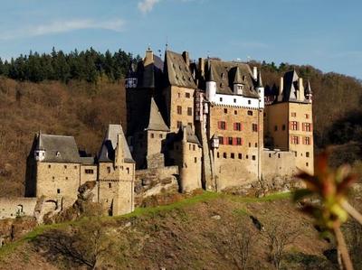 Kachelburg