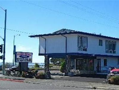 Front Street Inn