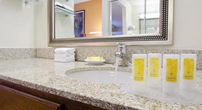 Sonesta ES Suites Reno