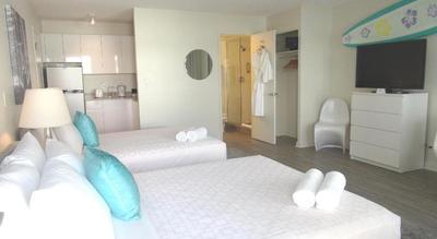 Aqua Hotel