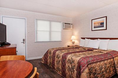 Harbor Light Family Resort